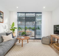 Herald 1-BR Apartment - Inner City Close to Beaches  Harbour - Tourism Canberra