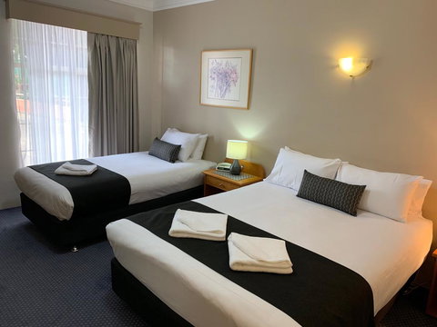 Heritage Motor Inn Goulburn - Tourism Canberra 1