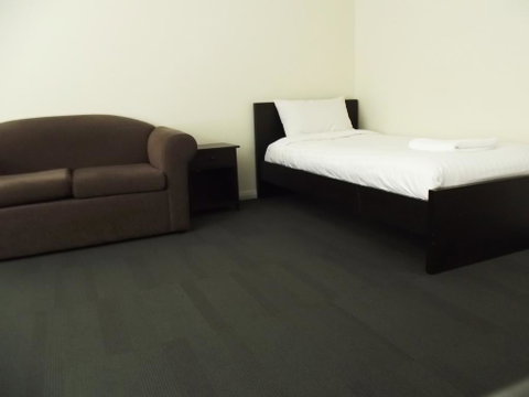 Heyfield Railway Hotel - Tourism Canberra 2