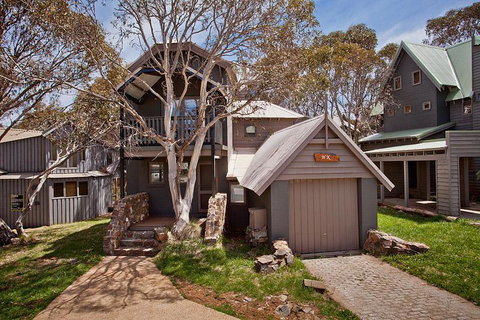 High Knob - Tourism Canberra 0