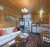 Hillside Country Retreat - Tourism Canberra
