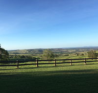 Hillview Cottages - Tourism Canberra