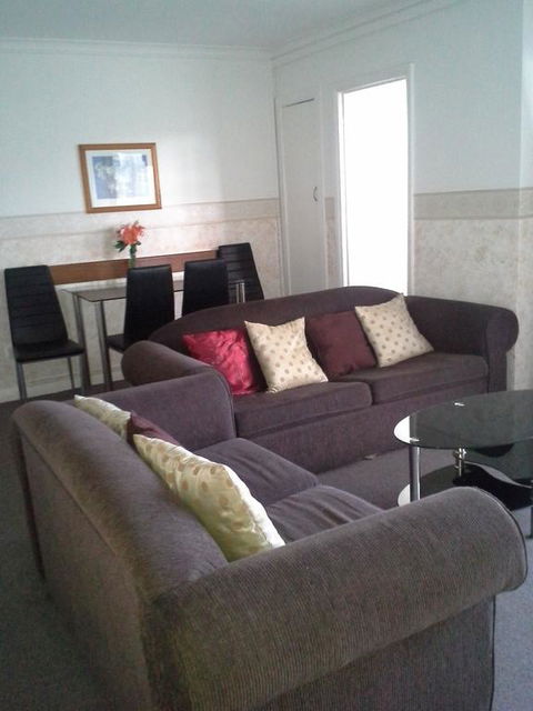 Hobart Apartments - Tourism Canberra 3