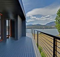 Hobart Waterfront Luxury Retreat - Tourism Canberra
