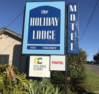Holiday Lodge Motor Inn - Tourism Canberra