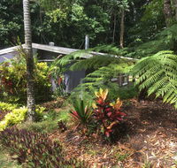Honeybee House - Tourism Canberra
