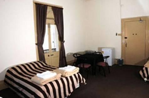 Hotel Metropolitan - Tourism Canberra 2