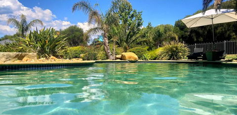 Island Cove Villas - Tourism Canberra 0