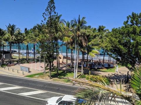 Island Vista - Tourism Canberra 3