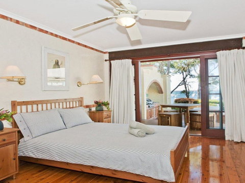Izba - Mediterranean Style Hideaway - Tourism Canberra 1