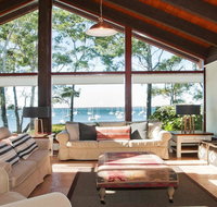 Izba - mediterranean style hideaway - Tourism Canberra