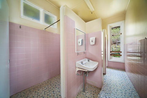 Jenolan Caves House - Tourism Canberra 3