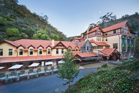 Jenolan Caves House - Tourism Canberra 0
