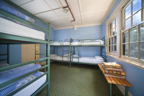 Jenolan Caves House - Tourism Canberra 1