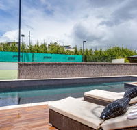 Kalina Retreat resort style tennis  pool - Tourism Canberra