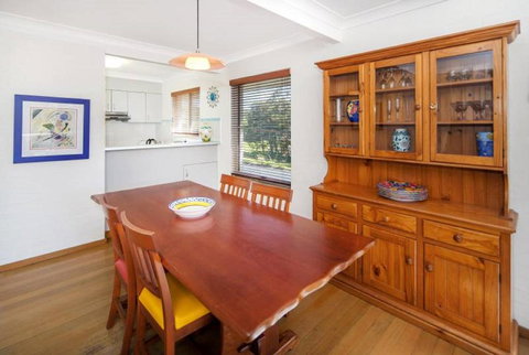 Kendall Beach Apartments 5 - Belongil Beach - Tourism Canberra 3