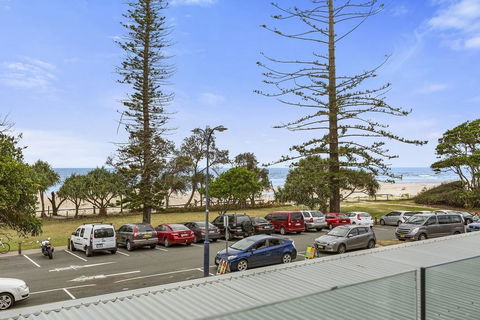 KINGSCLIFF NOR NOR EAST 101 ON MARINE PARADE - Tourism Canberra 1