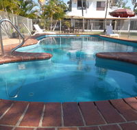 Kinka Palms Beachfront Apartments / Motel - Tourism Canberra