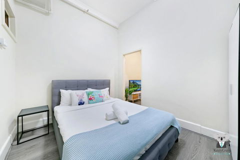 KOZYGURU Kings Cross SKY GARDEN Studio CBD - Tourism Canberra 1