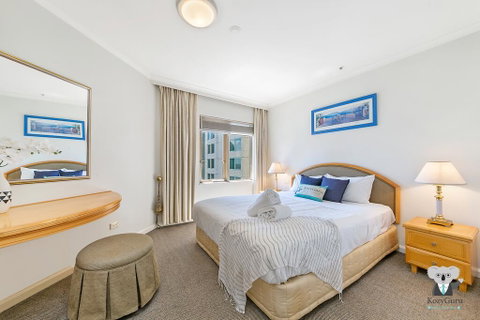 KOZYGURU THE ROCKS HARBOUR BRIDGE VIEW 1 BED APT SWIMMING POOL NTR098 - Tourism Canberra 1