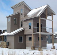 Krystal Peaks-DPA - Tourism Canberra