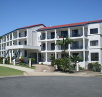 L'Amor Holiday Apartments - Tourism Canberra