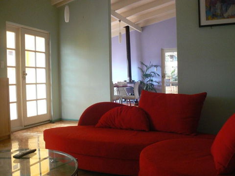 La Cote D Or - Mediterranean Cottage - Tourism Canberra 3
