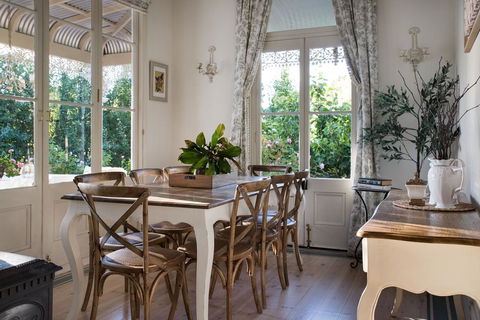 Lake Daylesford Country House - Tourism Canberra 0