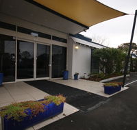 Lake Munmorah Motel - Tourism Canberra