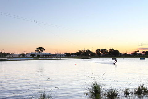 Lakeside Deck House - Tourism Canberra 1