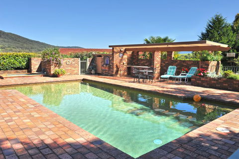 Langbrook Cottages - Tourism Canberra 1