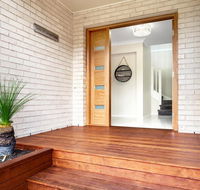Laze  Lemon Tree - Tourism Canberra