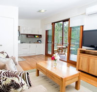 Lilypad Luxury Cabins - Tourism Canberra