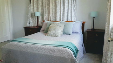 Lucky Mountain Cottage - Tourism Canberra 3