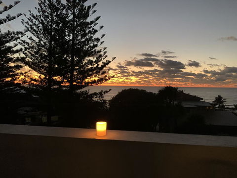 Luxury Beachside Apartment - Tourism Canberra 0