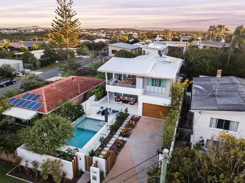 Luxury Tropical Haven - Pacific Avenue, Sunshine Beach - Tourism Canberra 1