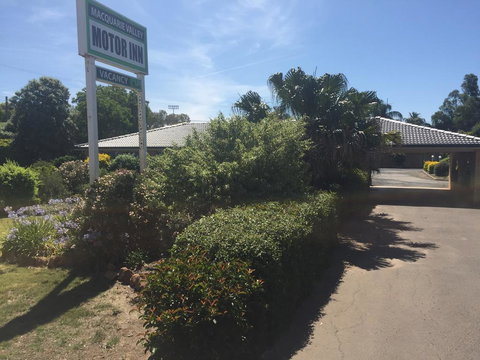 MacQuarie Valley Motor Inn - Tourism Canberra 3