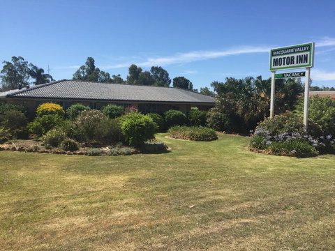 MacQuarie Valley Motor Inn - Tourism Canberra 0
