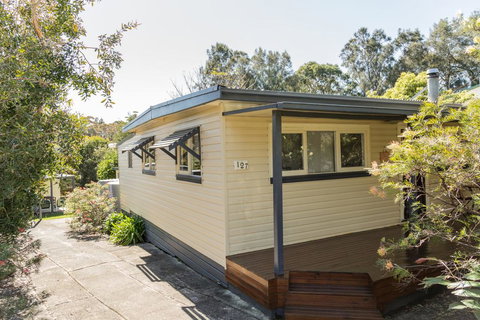 Malibu Drive 127 Bawley Point - Tourism Canberra 1