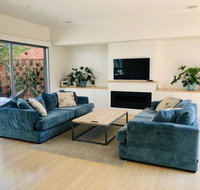 Malvern 3 Bedroom Delight - Tourism Canberra