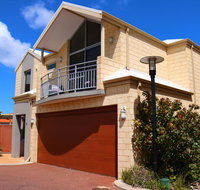MANDURAH on the TERRACE - Tourism Canberra