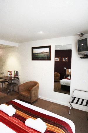 Mansfield Motel - Tourism Canberra 3