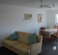 Maple Tree Cottage - Tourism Canberra