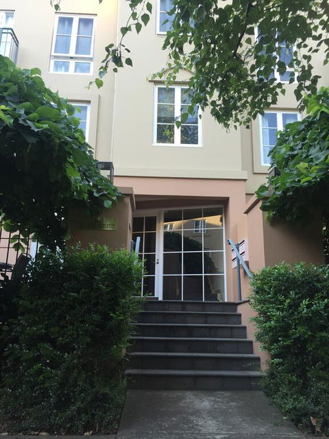 MCG, Rod Laver, City - Best Location In Melbourne - Tourism Canberra 1