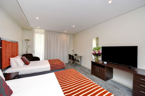 Mercure Centro Port Macquarie - Tourism Canberra 1