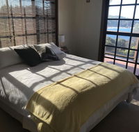 Merry Beach Ocean Front Large Home - Tourism Canberra
