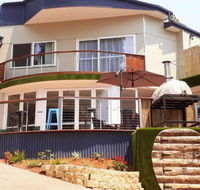 Merry Mary Casa - Tourism Canberra