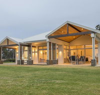 Metricup House - elegant country retreat - Tourism Canberra