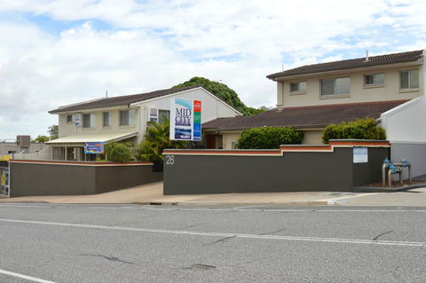 Mid City Motor Inn - Tourism Canberra 0