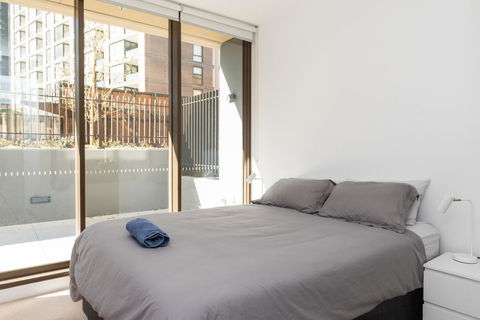 Modern Apartment In Darling Harbour - Tourism Canberra 2